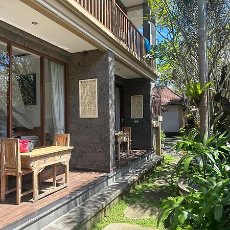 Santosha Place Ubud Exterior foto