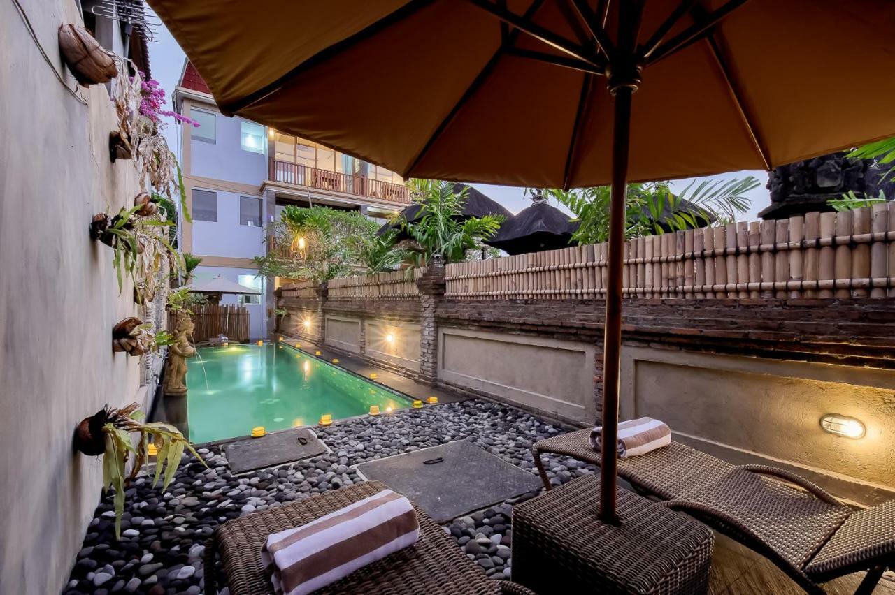 Santosha Place Ubud Exterior foto